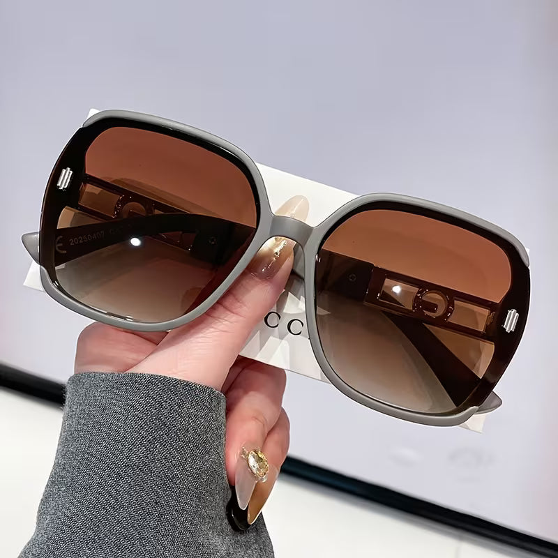 Modern Fashion Glasses