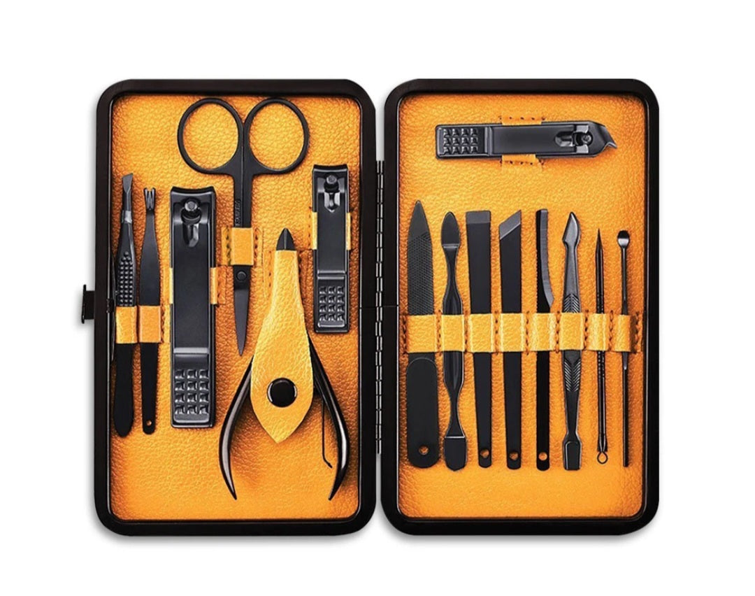 15 PC Mens Manicure Nail Set