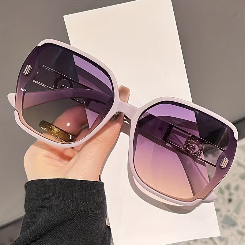 Modern Fashion Glasses